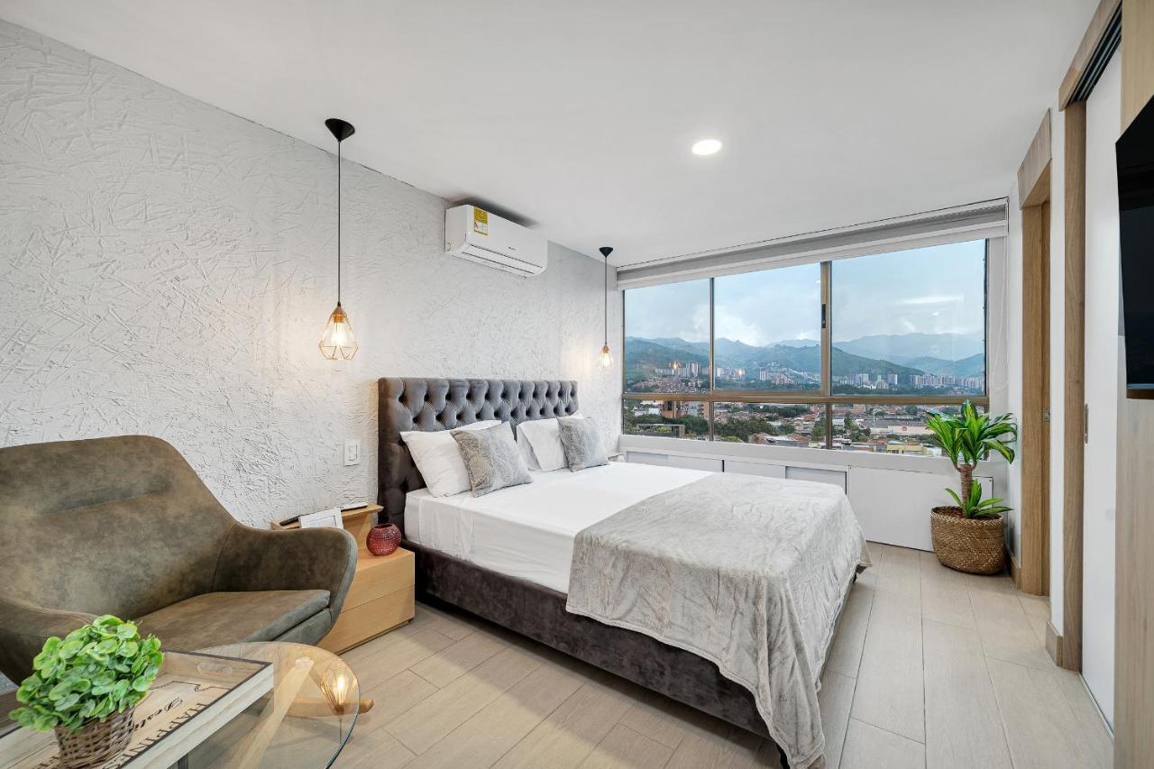 Aptos Alcazar Oviedo By Housy Host Medellín