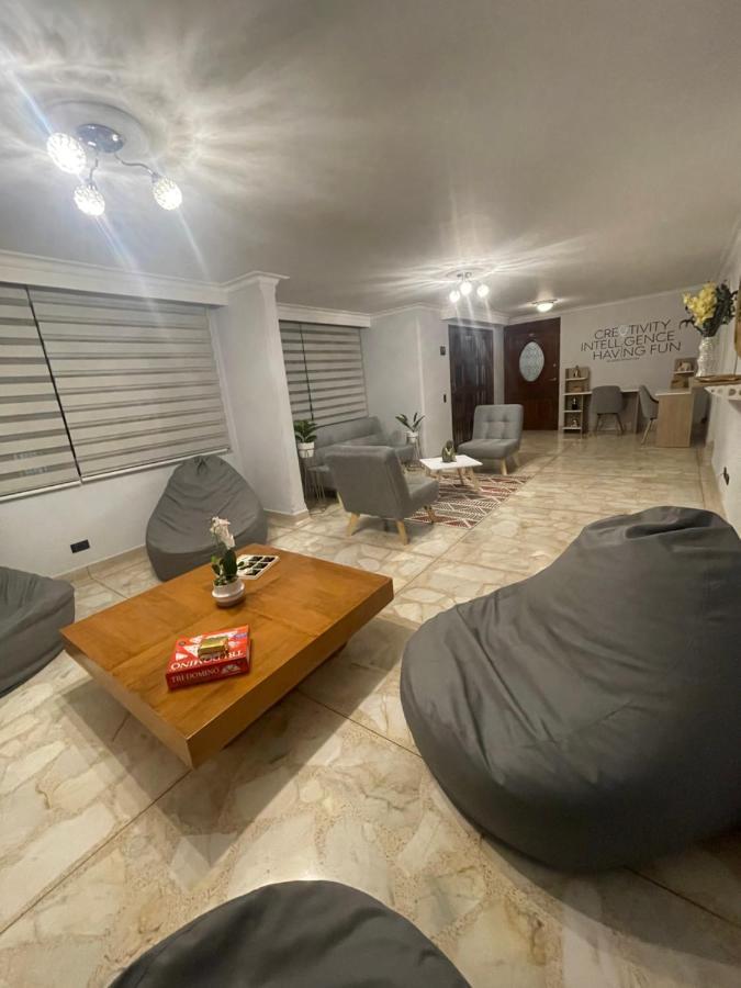 Habitación en casa particular Lindo Y Nuevo Alojamiento Laureles, Habitación Privada Medellín