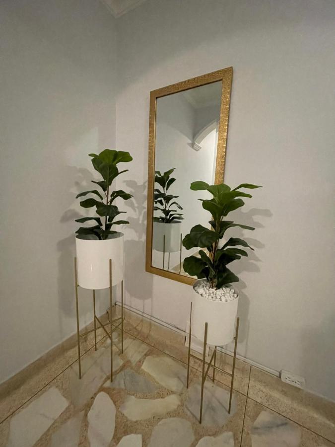 Lindo Y Nuevo Alojamiento Laureles, Habitación Privada *