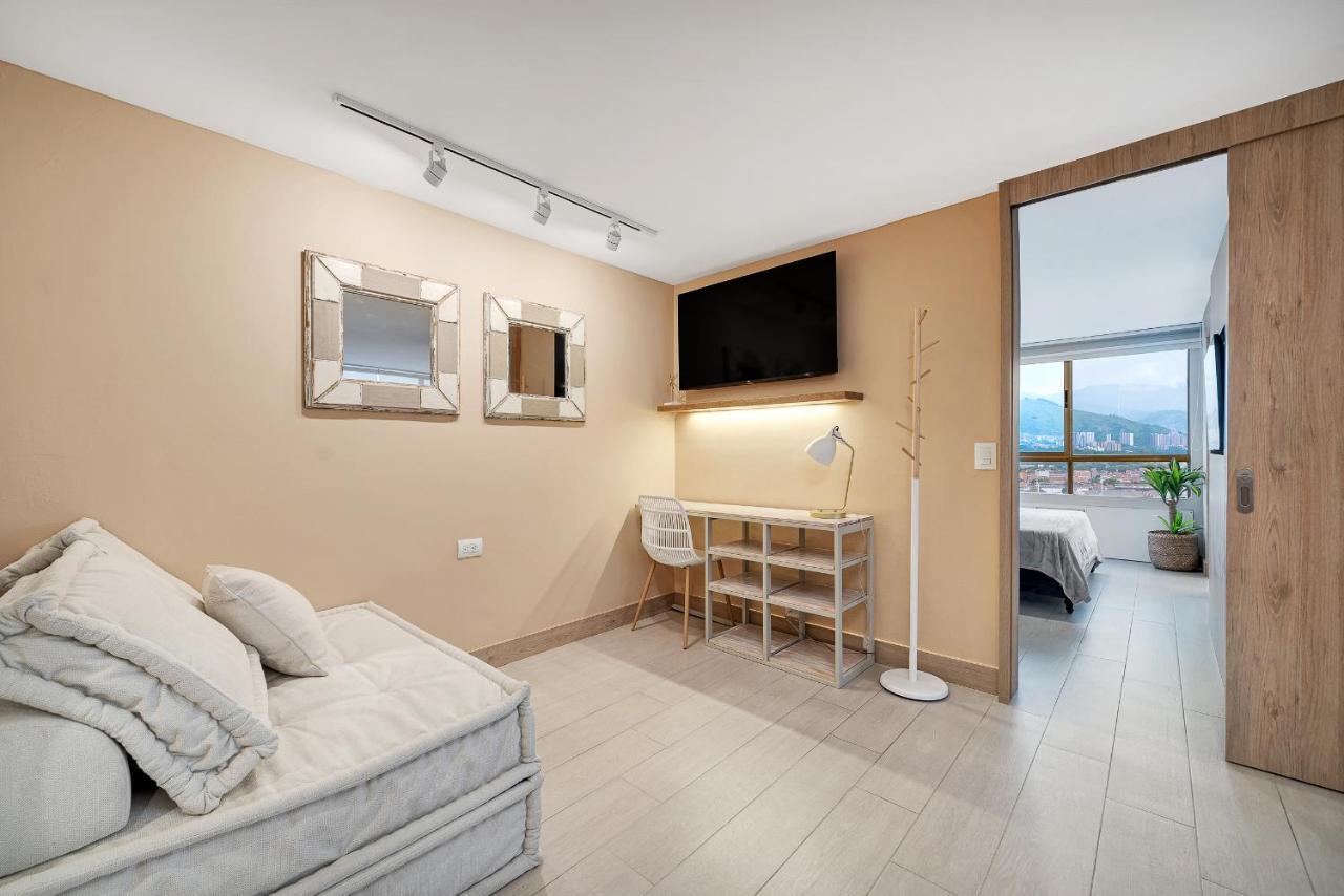 Aptos Alcazar Oviedo By Housy Host *