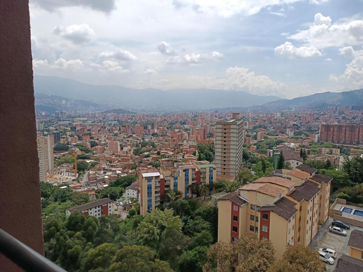 Con Vistas A La Ciudad Apartment *