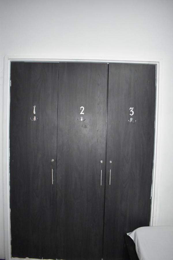 Esmed Hostel *