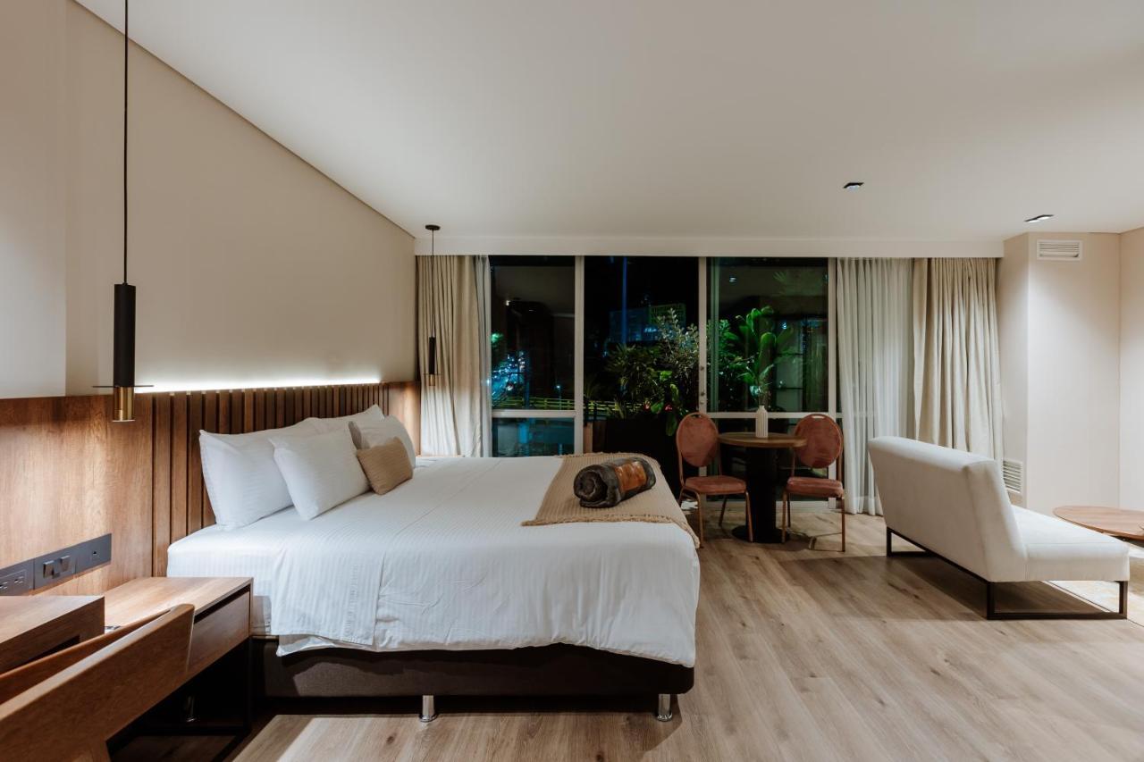 Hotel Sky