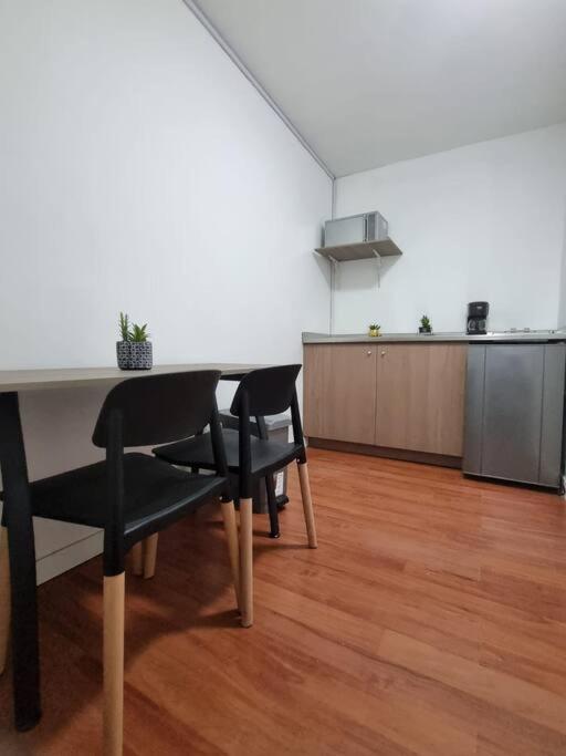 Hermoso Apartamento Con Terraza En Laureles Apartment *