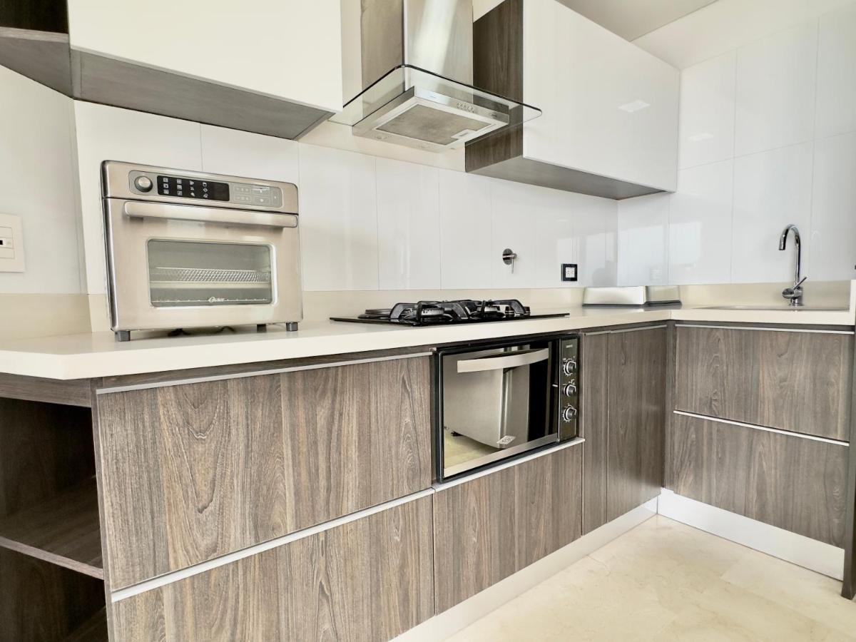 Apartamento 202 El Poblado! City View Terrace *