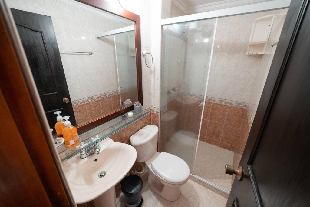 Apartamento Apartamento Amoblado De 3 En Mlb301 Medellín