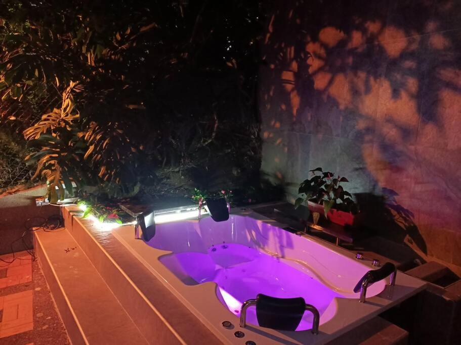 Campestre Loft Con Jacuzzi En San Lucas, El Poblado * Medellin
