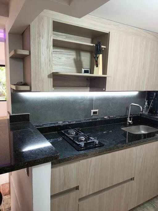 Campestre Loft Con Jacuzzi En San Lucas, El Poblado