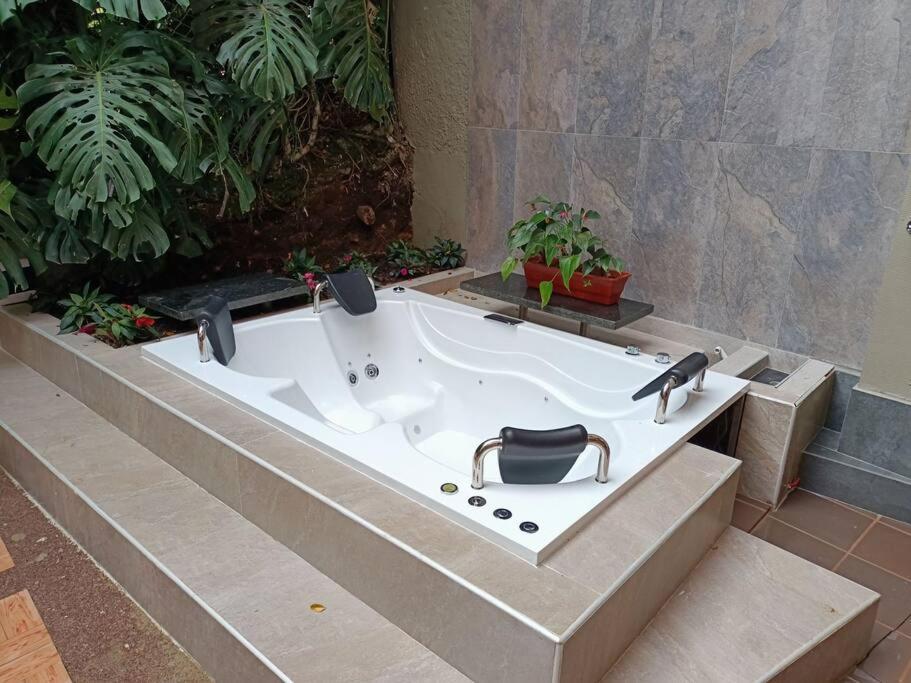 Apartment Campestre Loft Con Jacuzzi En San Lucas, El Poblado
