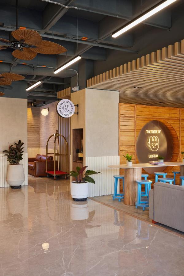 Blues Hotel