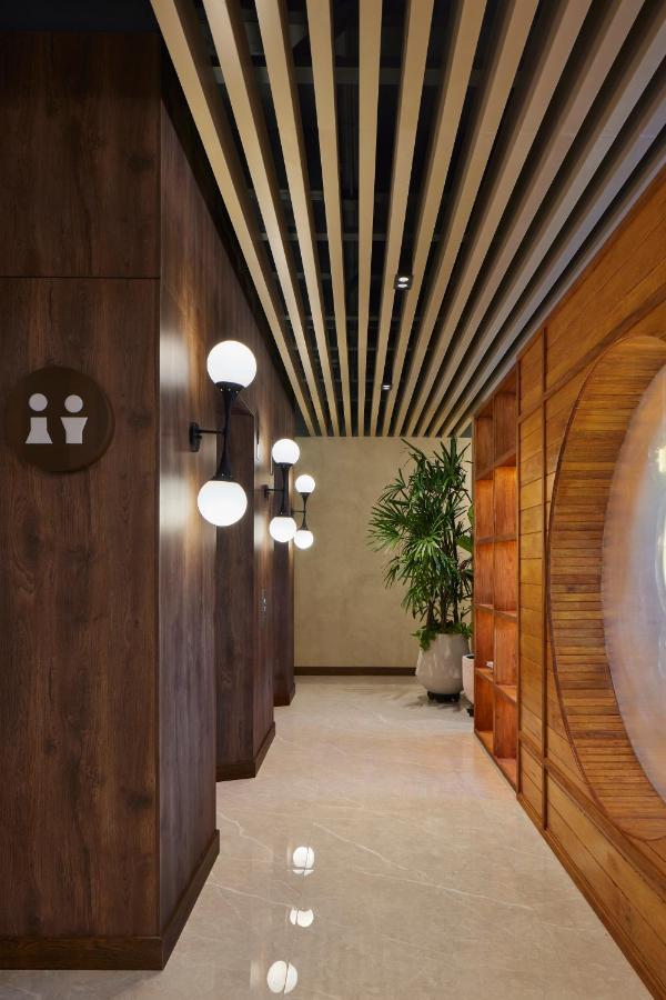 Hotel Blues 4*