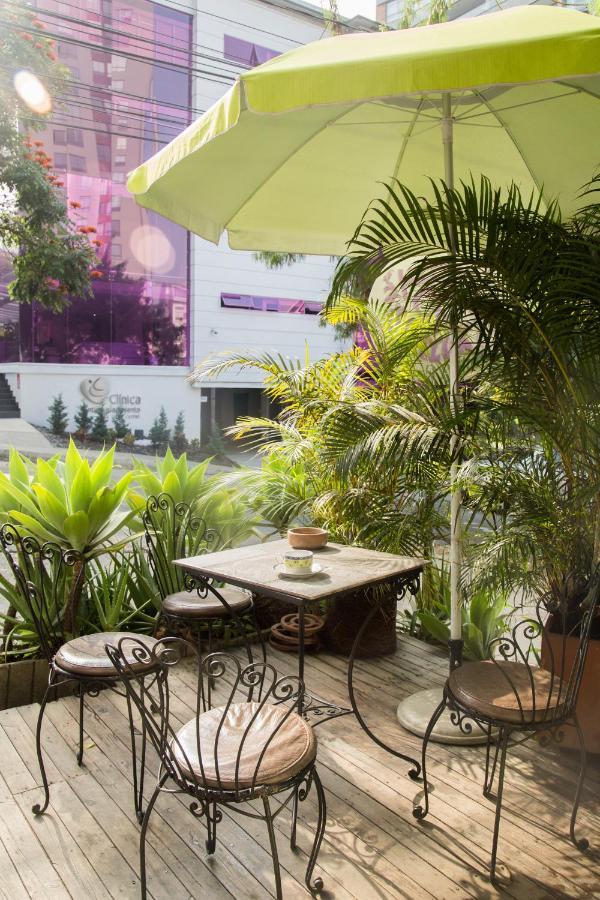 Albergue Spring *
