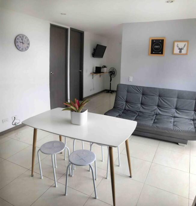 Hermoso Loft Cerca Al Poblado Apartment Medellin