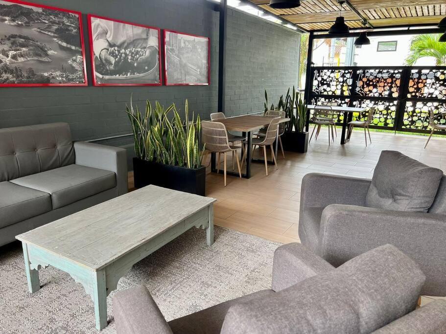 Hermoso Loft Cerca Al Poblado Apartment Medellin