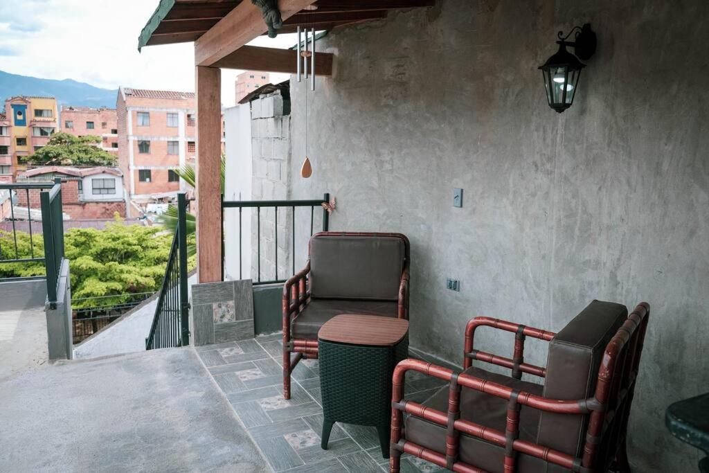 Amplio Duplex Con Terraza Privada.
