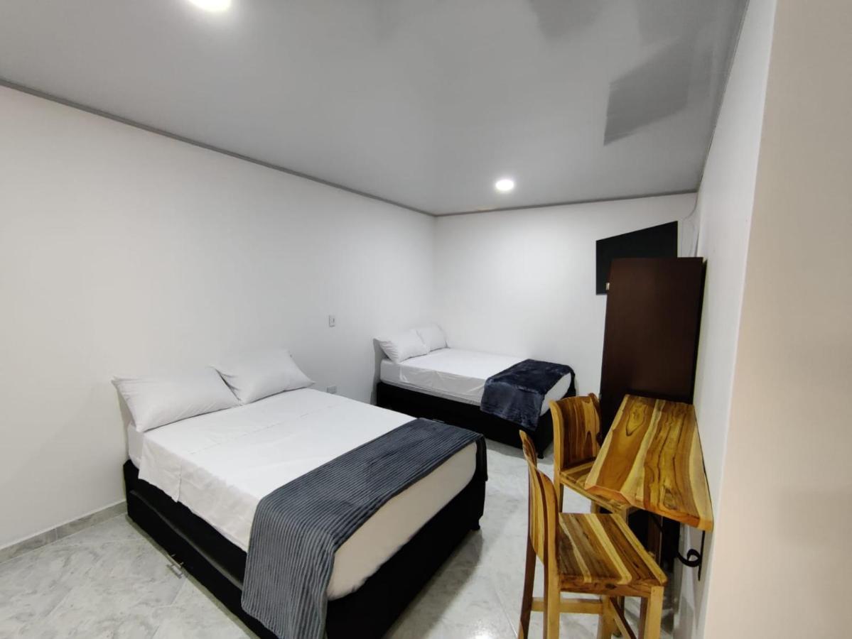 Apartahotel-sevilla *