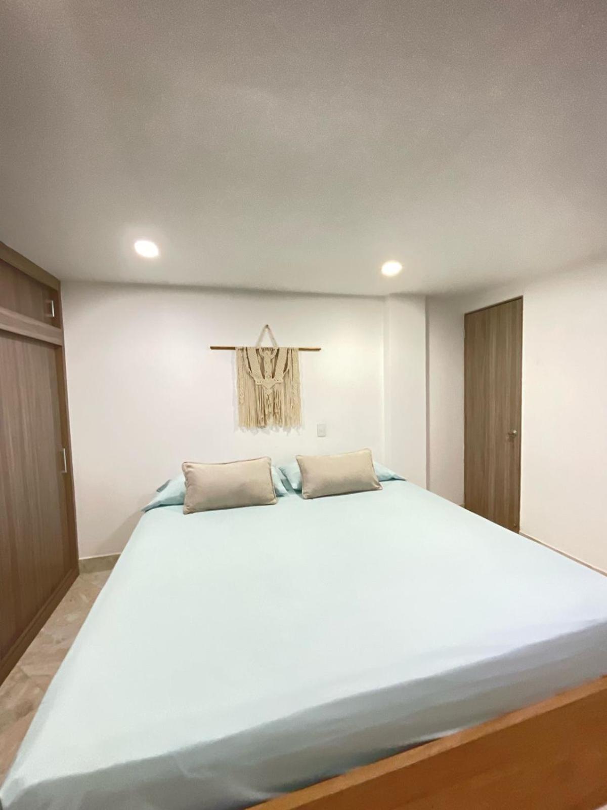 Elegante Y Hermoso En Apartment Medellin