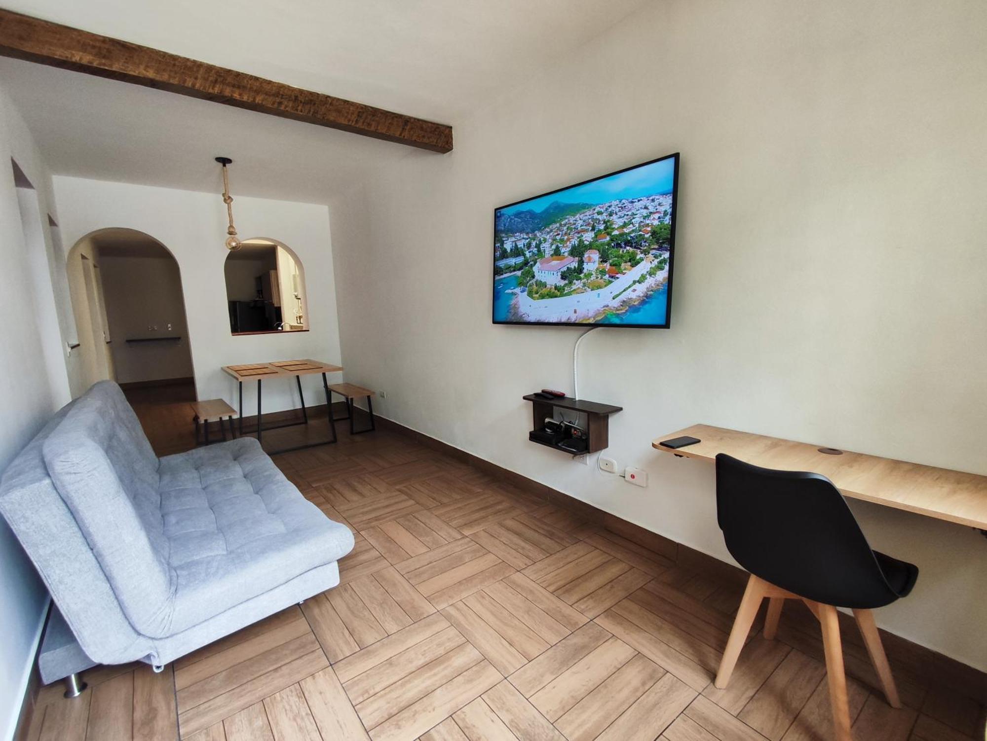 Apartamento Casa En Laureles-estadio-la 70-eventos La Macarena