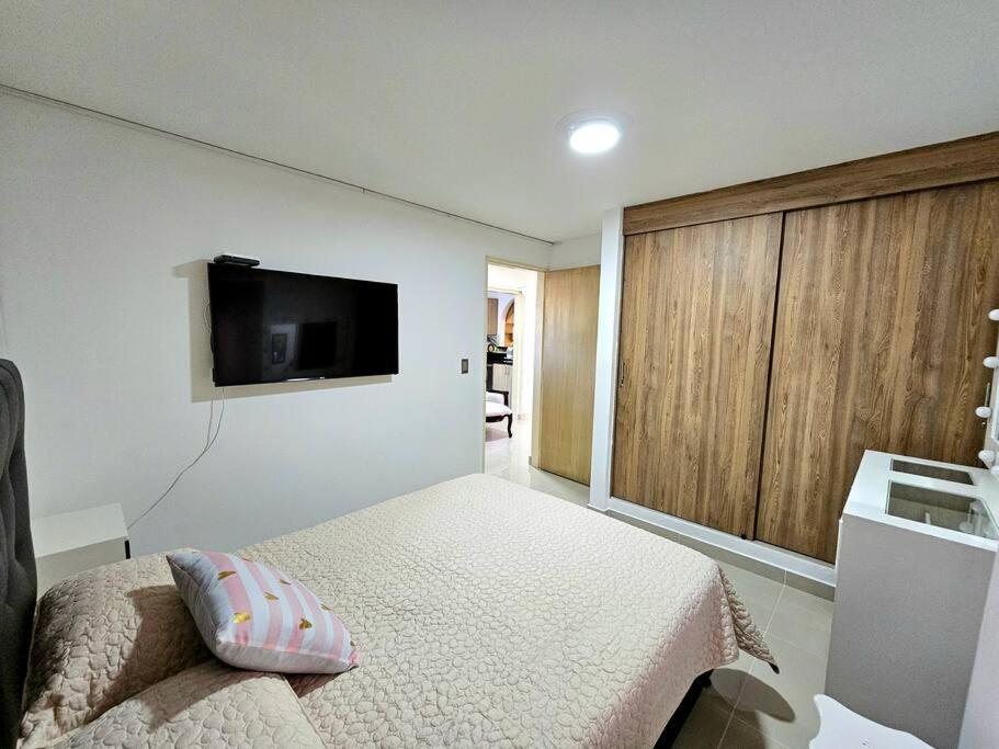 Apartment Hermoso Apto Santa Monica, 8 Huespedes, *