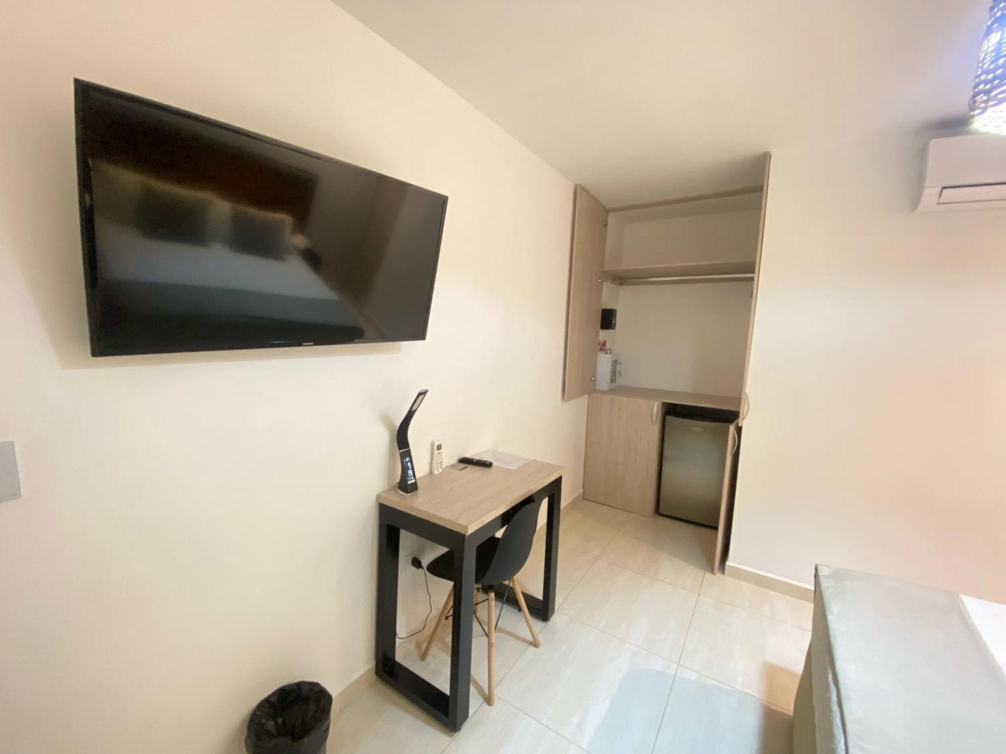 Maidy Luxury Hotel