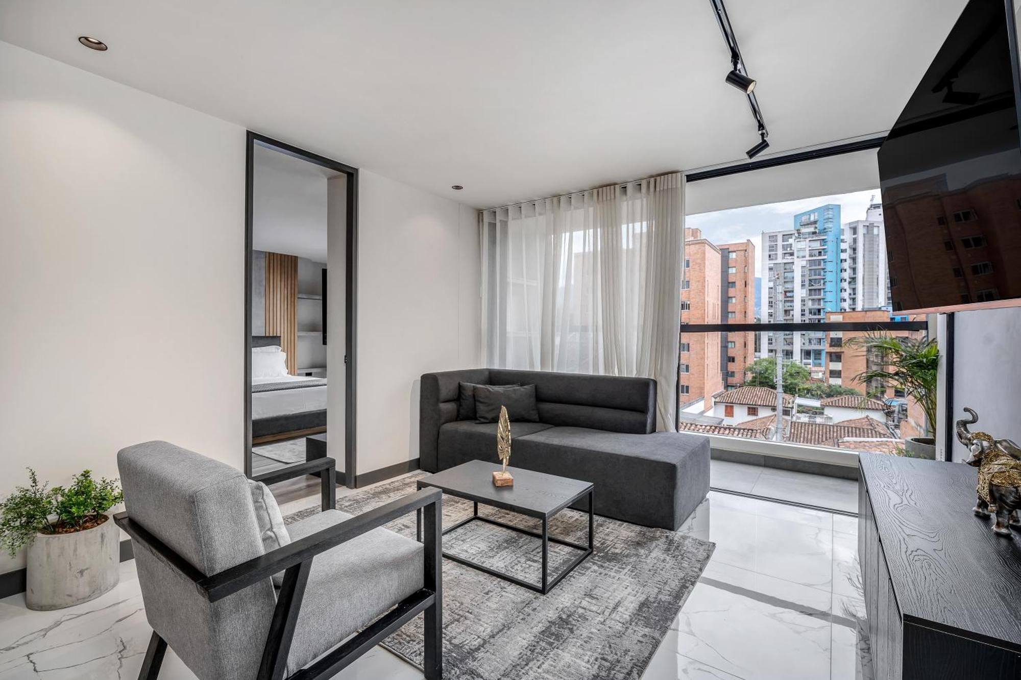 Housy Laureles Aparthotel *
