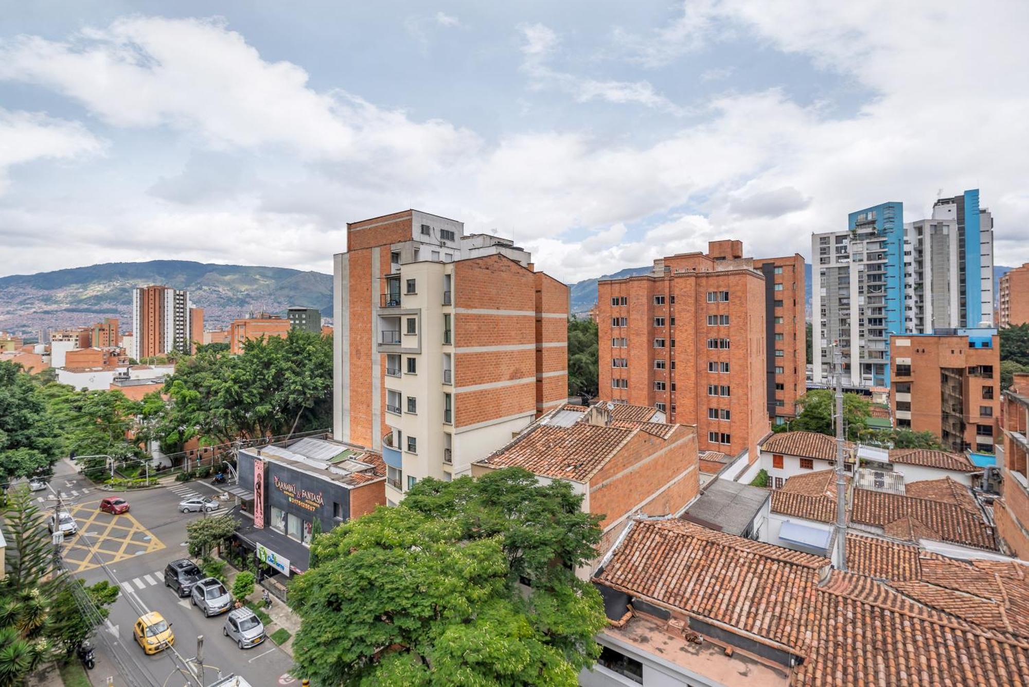 Housy Laureles Aparthotel Medellin