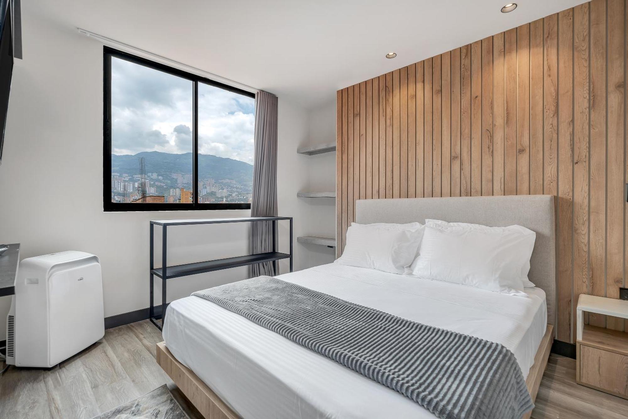 Housy Laureles Aparthotel