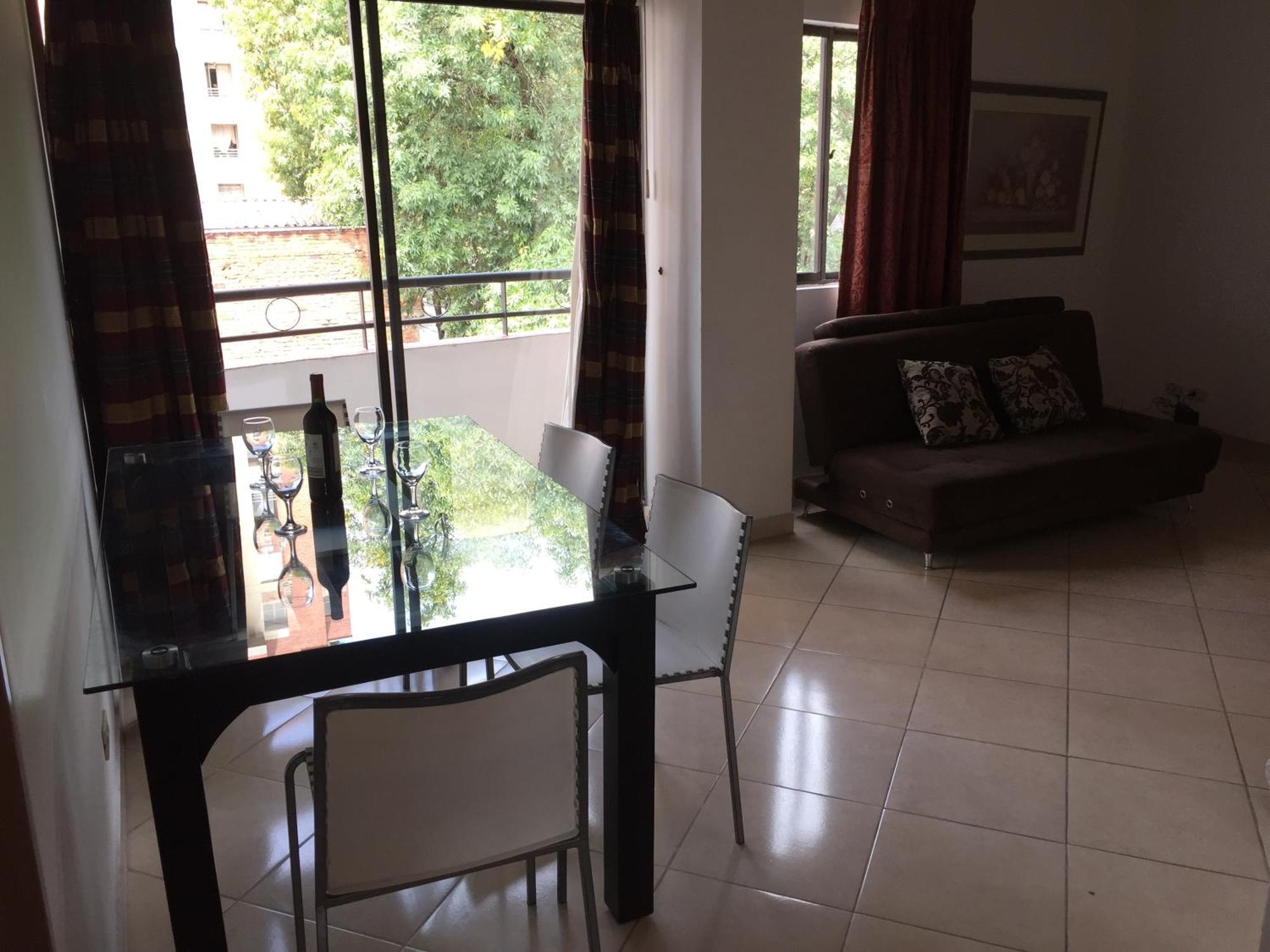 Apartment Bueno Y Amplio En El Barrio Mas Cool Del Mundo , Laureles Medellin