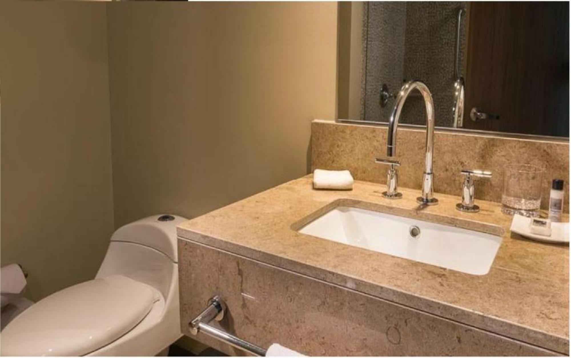 Hampton By Hilton 4*