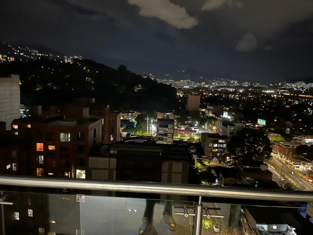 - Conquistadores 17 Apartment