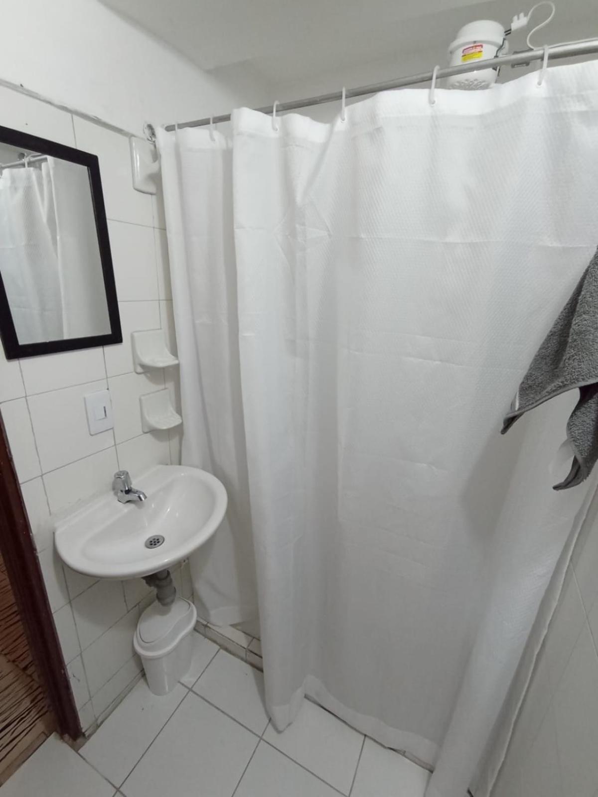 Guest house Con Bano Privado Coliving Central Cerca A Plaza Mayor Cerro Nutibara Unicentro *