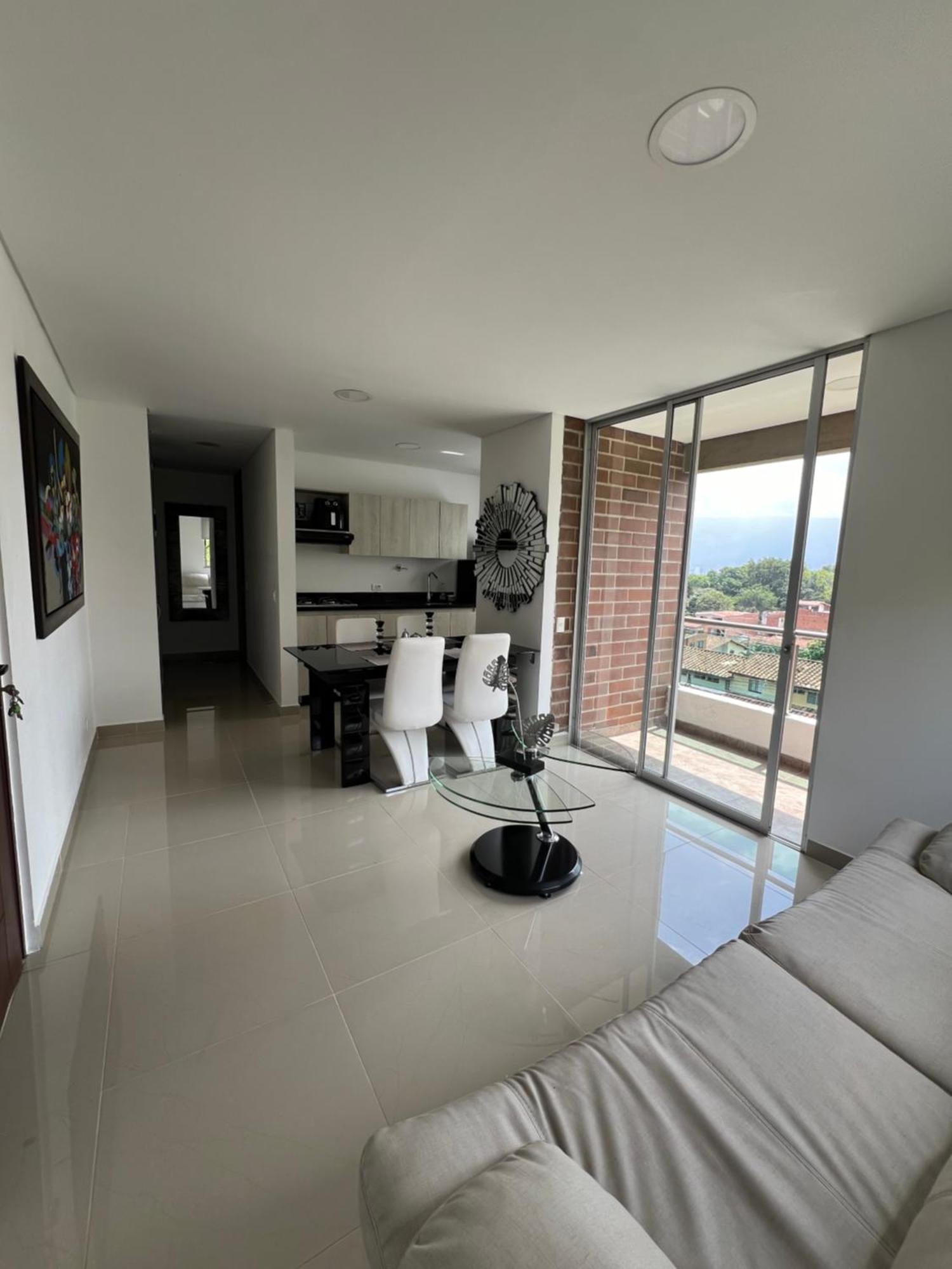 Luxor Apartment *
