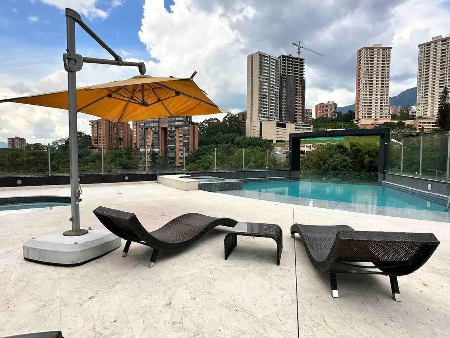 Apartment 502 El Poblado: Beautiful & Ample Space For Families *