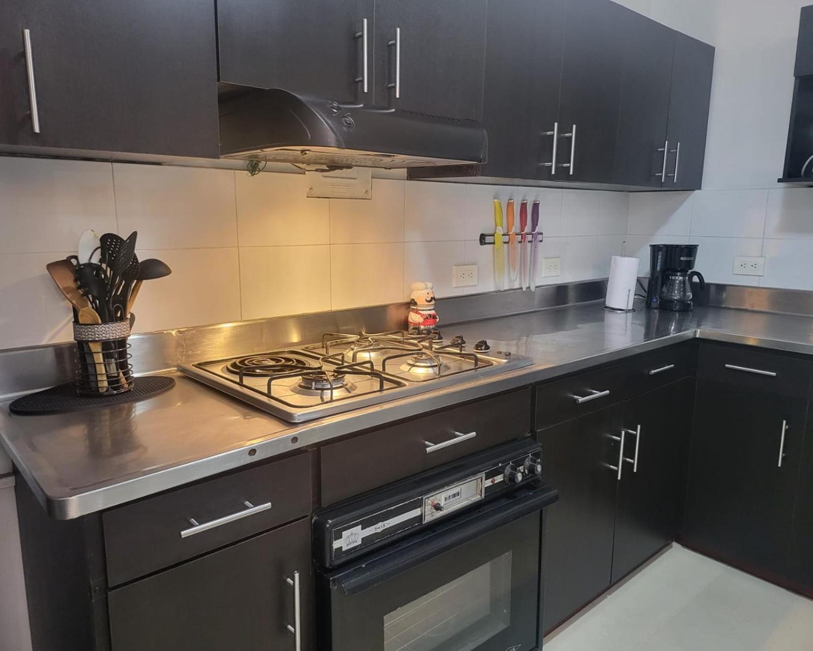 Apartment Center Flats - In El Poblado Near Park Lleras, Medellin! *
