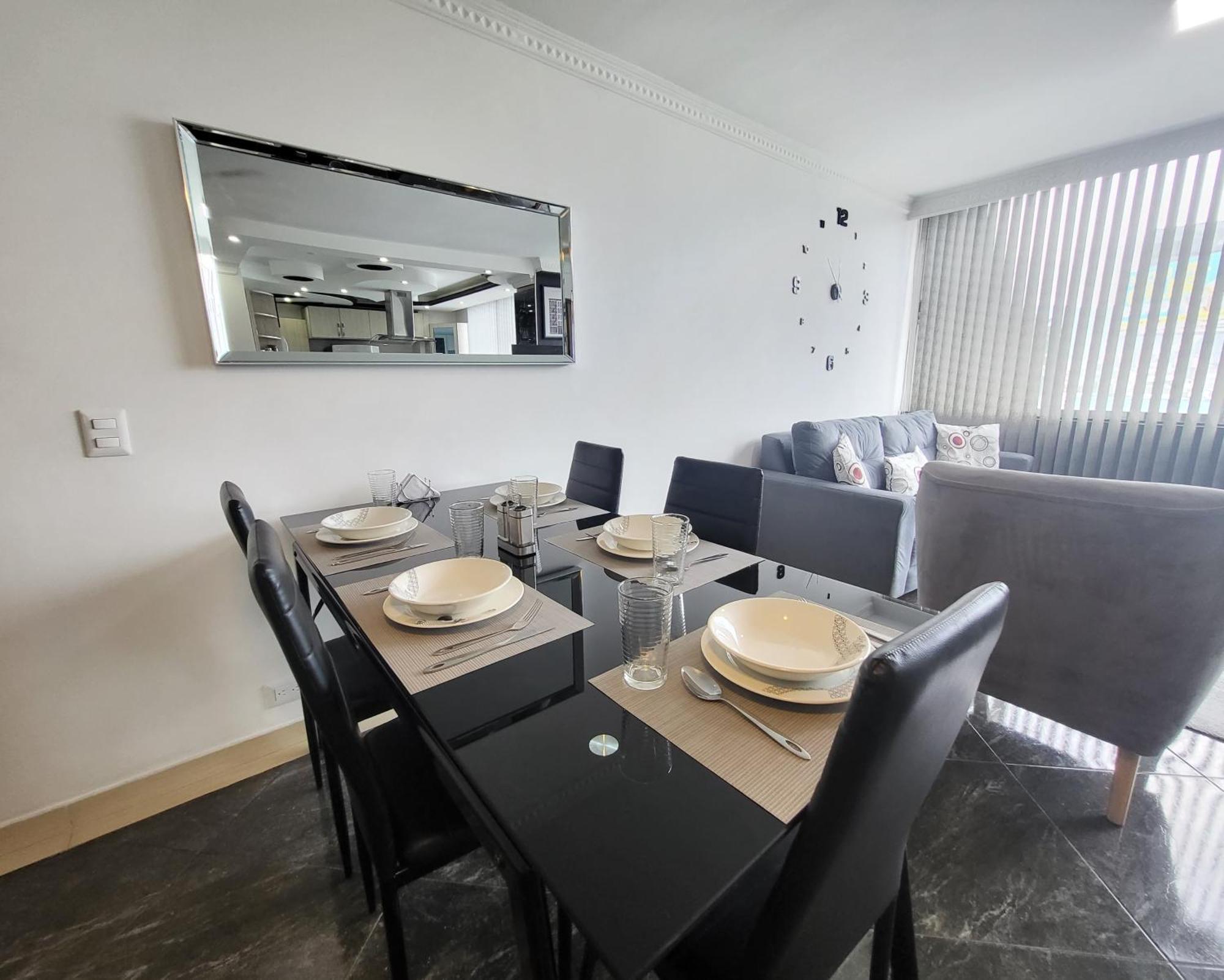 Apartment Center Flats - In El Poblado Near Park Lleras, Medellin!