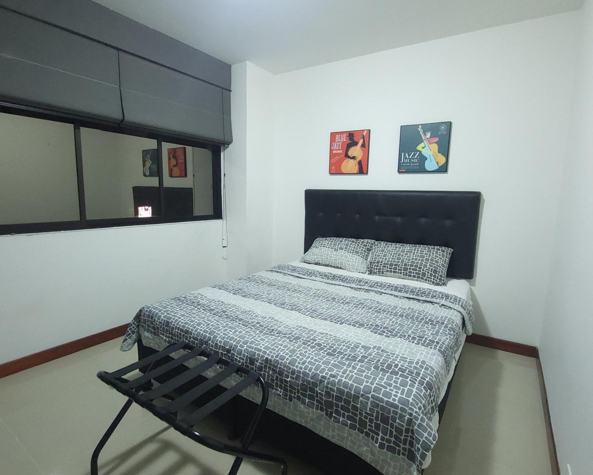 Apartment Center Flats - In El Poblado Near Park Lleras, Medellin! Medellin