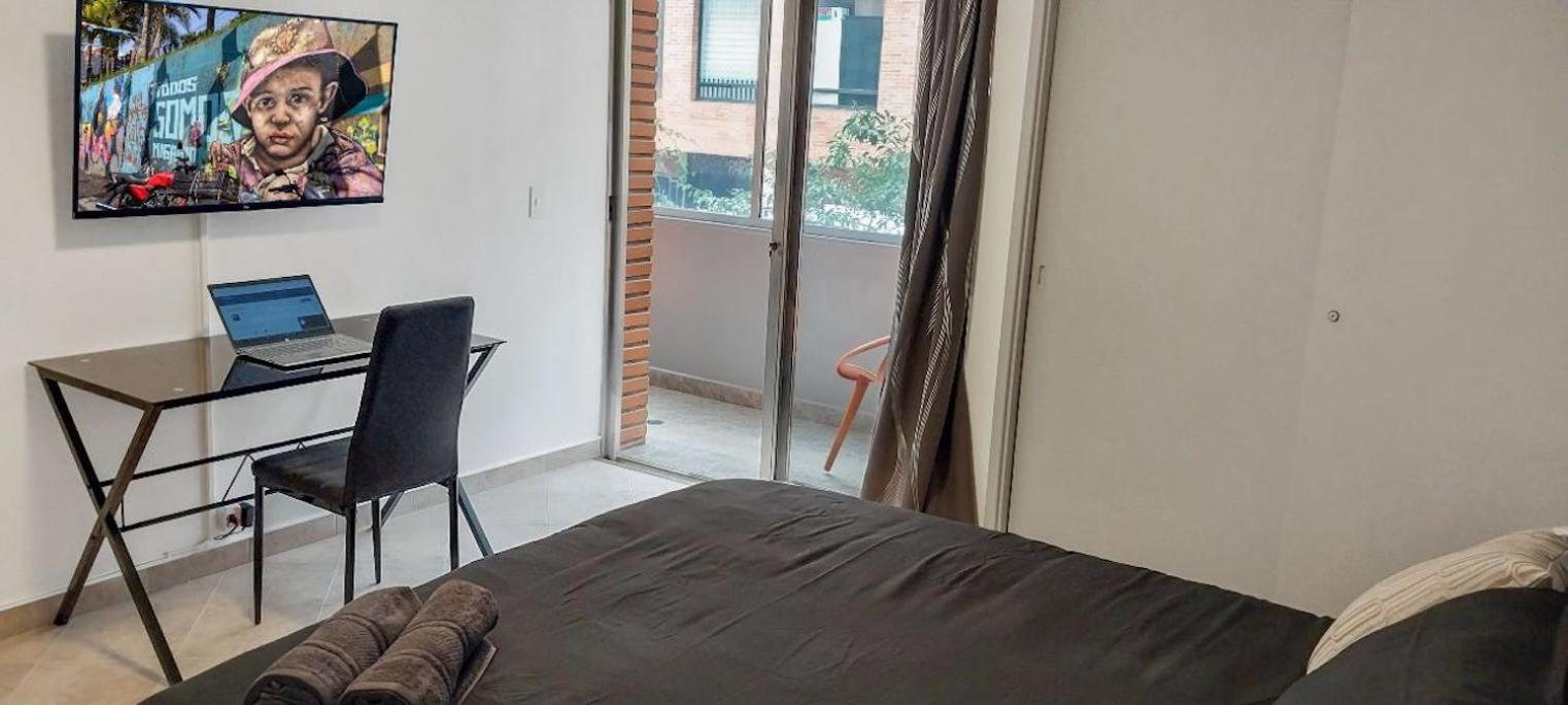Apartment Center Flats - In El Poblado Near Park Lleras, Medellin! Medellin