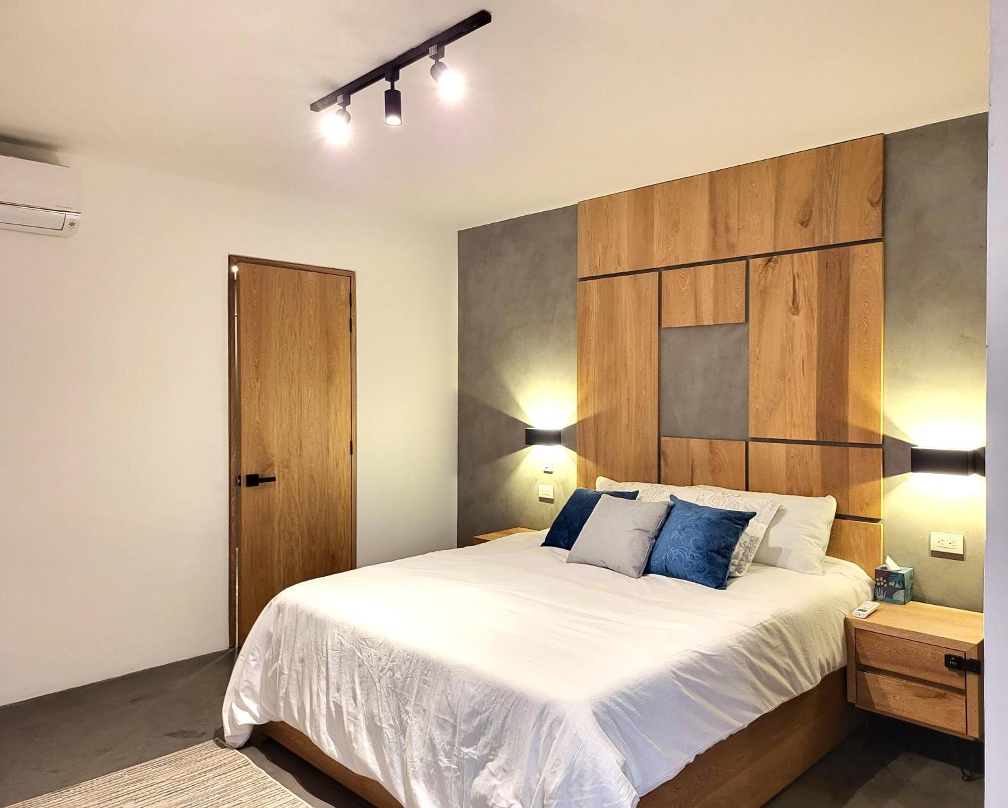 Center Flats - In El Poblado Near Park Lleras, Medellin!