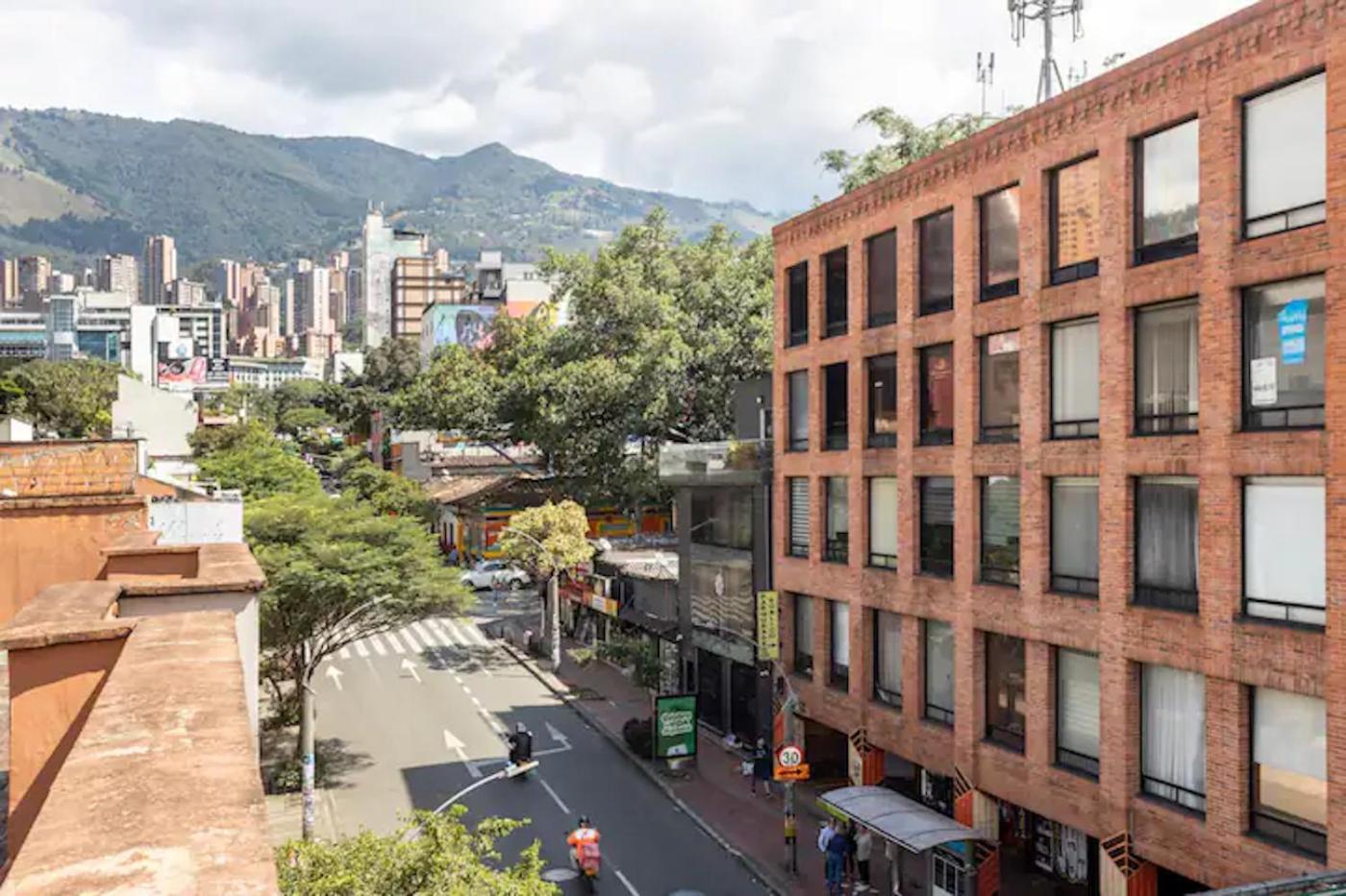 Center Flats - In El Poblado Near Park Lleras, Medellin! Medellin