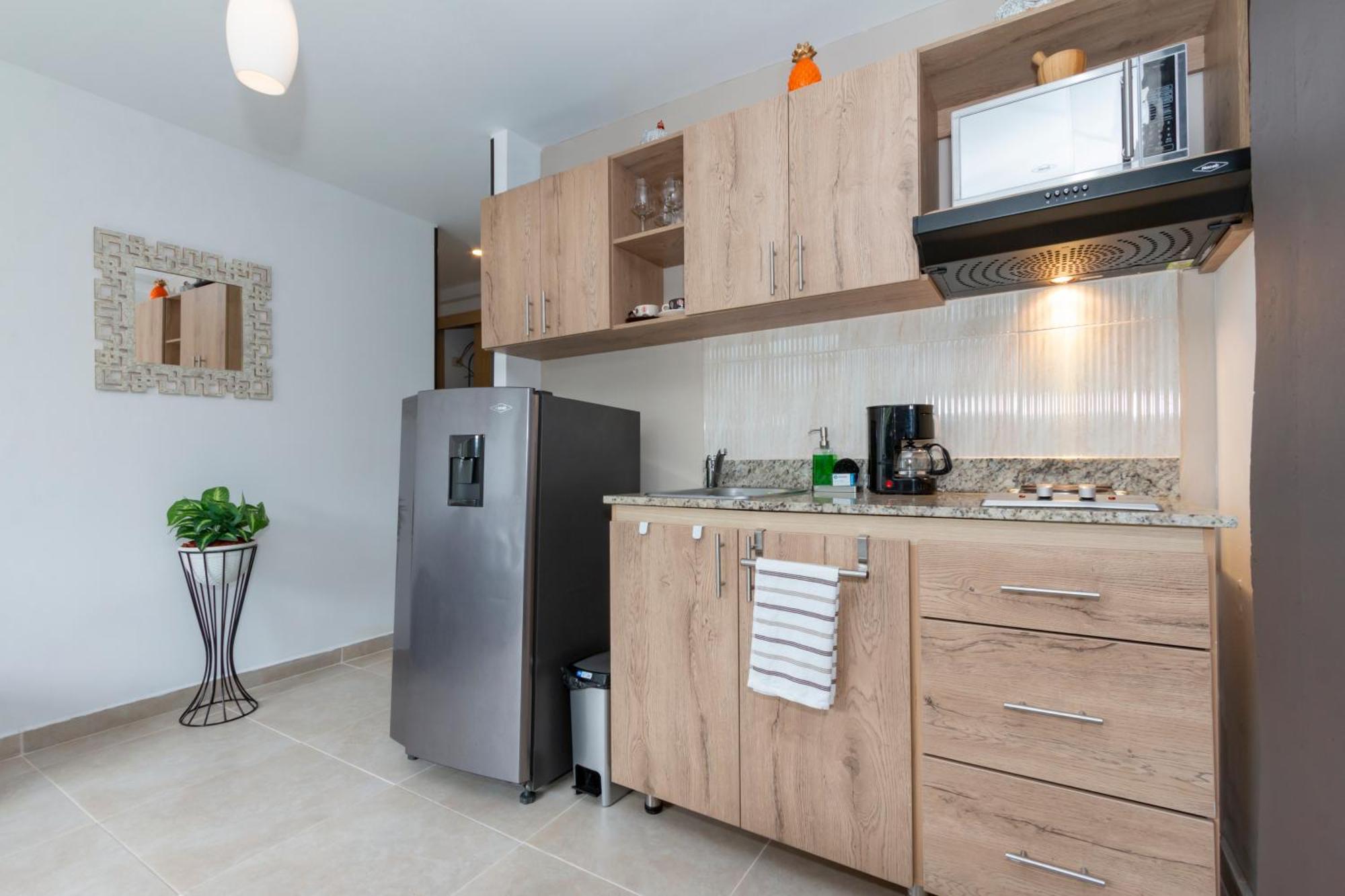 Apartment En Zona Comercial Medellin