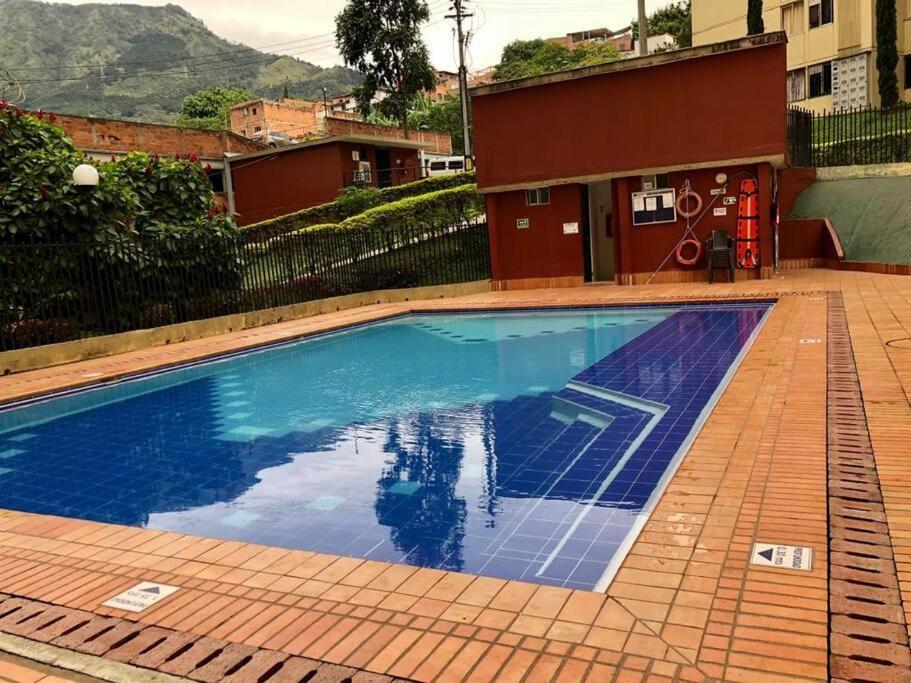 Apartment Paisa Charm: Your Refuge In *