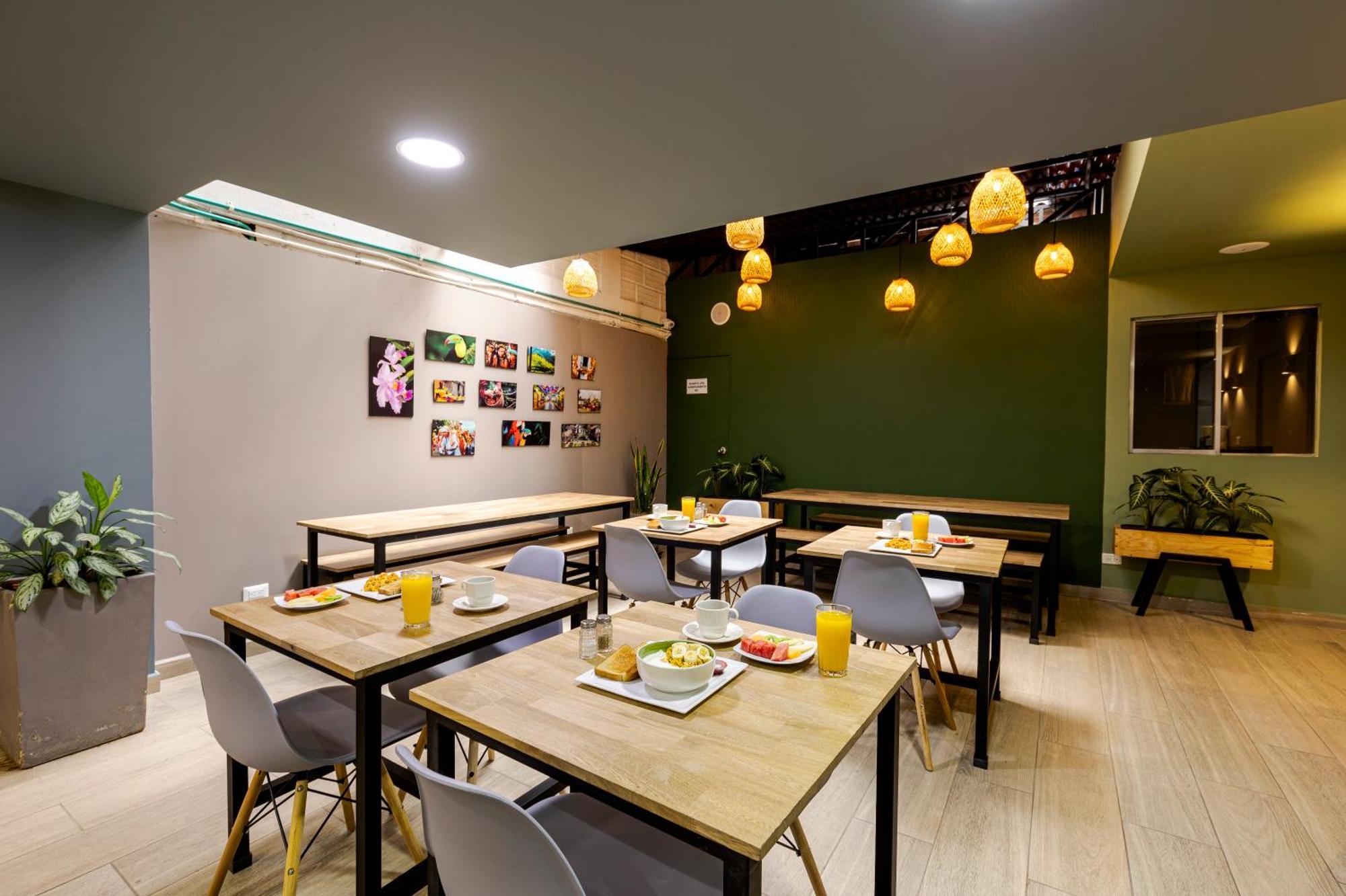 Poblado 3* Medellín