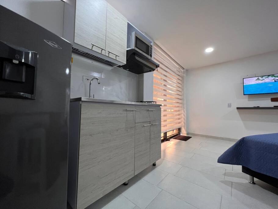 Comfy Loft In Laureles Medellin