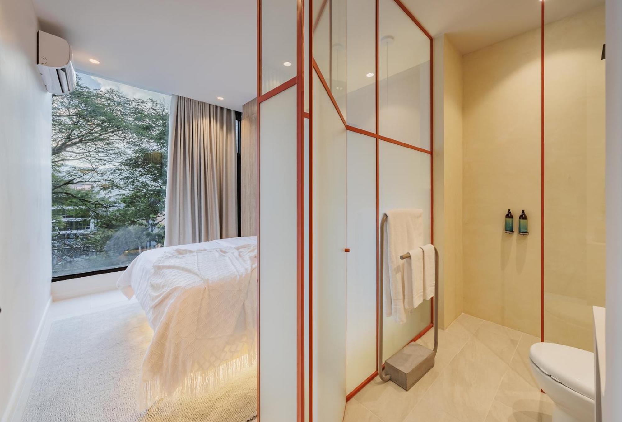 Primavera Building Apartahotel 4*