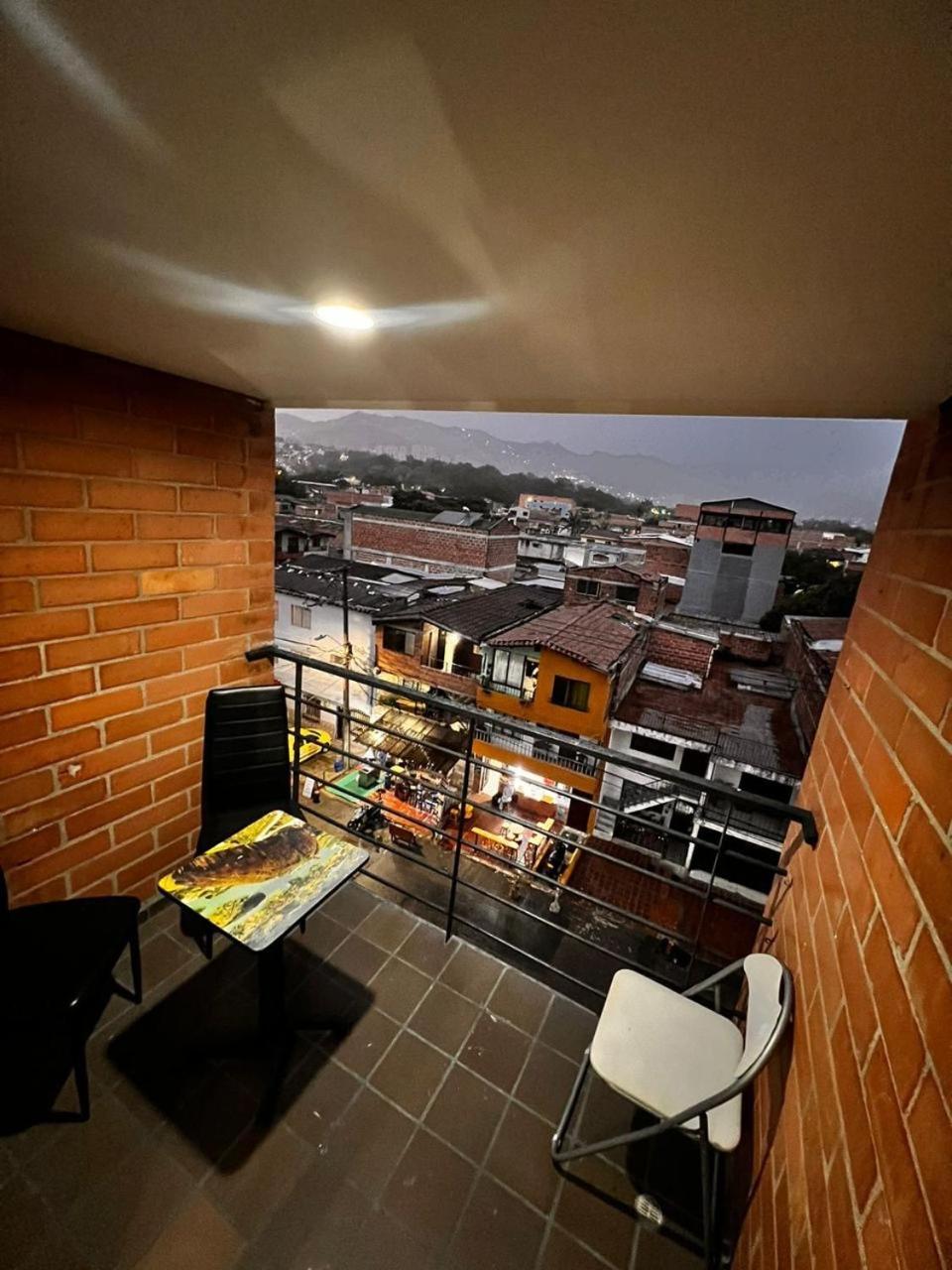 Apartamento Hermoso Y Acogedor Apartamento Cerca Al Poblado *