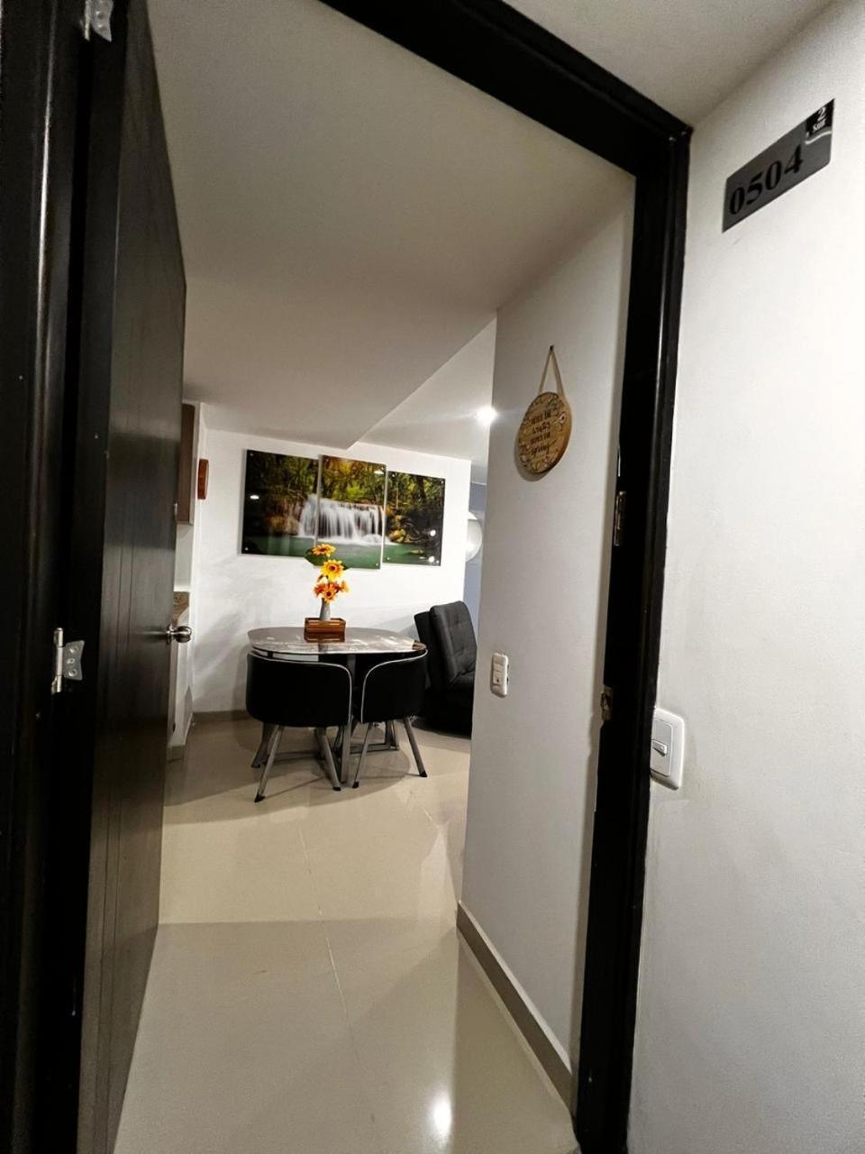 Hermoso Y Acogedor Apartamento Cerca Al Poblado Apartamento