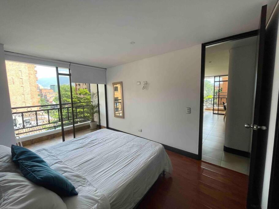 Nice Apt 2 Bedroom 2 Bath In Laureles Second Park Apartment Medellin