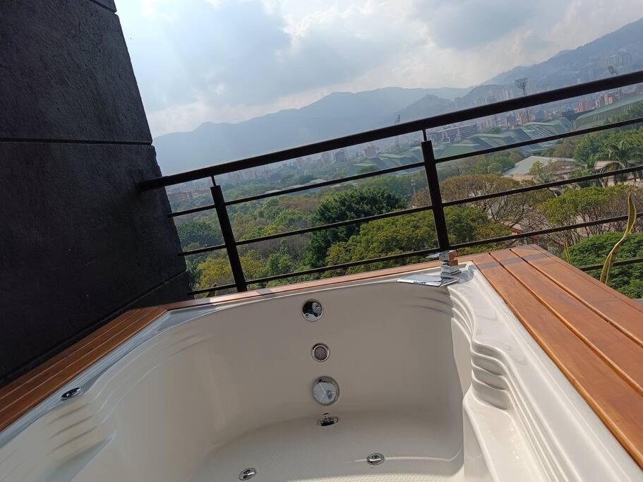 Apartment Penthouse Estadio Medellin