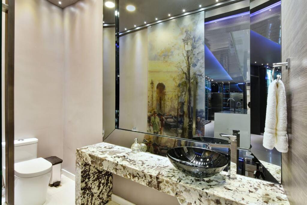 Europa Apartment *