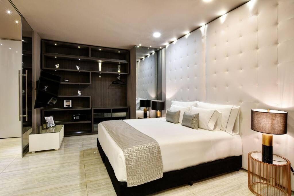 Europa Apartment *